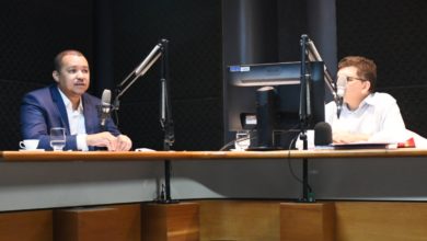 O presidente do Detran-GO, Marcos Roberto Silva, concede entrevista ao ao radiojornal O Mundo em sua Casa, das rádios Brasil Central AM e RBC FM e anuncia novidades da autarquia para os condutores goianos [Silvano Nascimento/Agência Brasil Central]